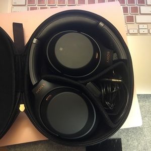 Sony WH1000M3  Noise Cancelling Headphones
